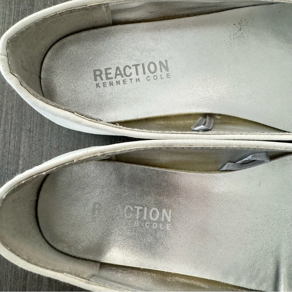 Kenneth Cole girls white Floral formal Flat shoes size 1 NWOT